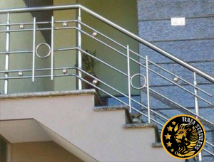 Read more about the article Jasa Pemasangan Railing Tangga Bekasi
