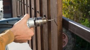 Read more about the article Jasa Pemasangan Pagar Stainless Alam Sutera (The Gramercy)